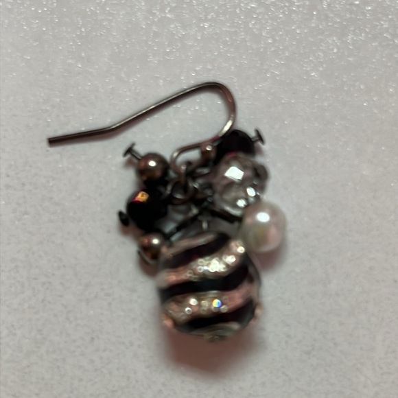 WHITE HOUSE BLACK MARKET JEWELRY MATCHING SET- NECKLACE, 2 BRACELETS & EARRINGS - Picture 13 of 15